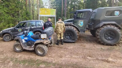 Изъятие орудий браконьеров в Вепсском лесу